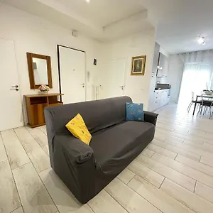 Yaya's House - Venice Apartament